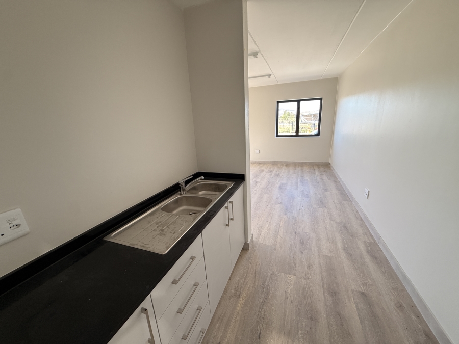 To Let Commercial Property for Rent in Rivergate Western Cape